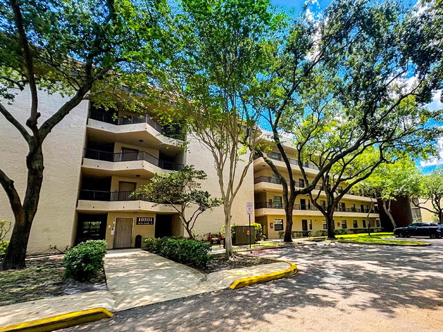 Plantation Racquet Club  photo 3